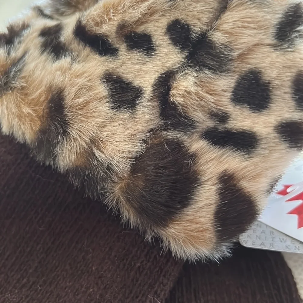 Parkhurst Charming Cheetah Gloves Brown NWT Glam Stretch Knit